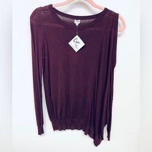 Ciru Women's Long Sleeve Burgundy Asymmetric Sweater